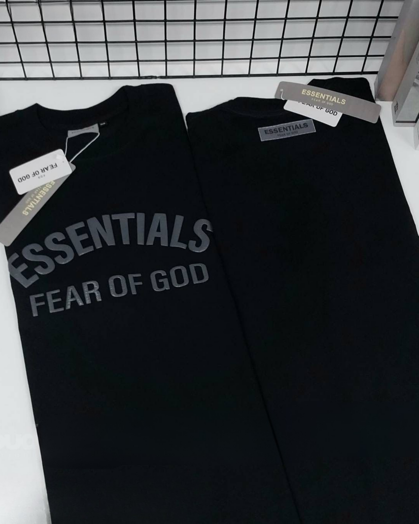 Essentials (FOG) POM, Casual T-shirt, Unisex